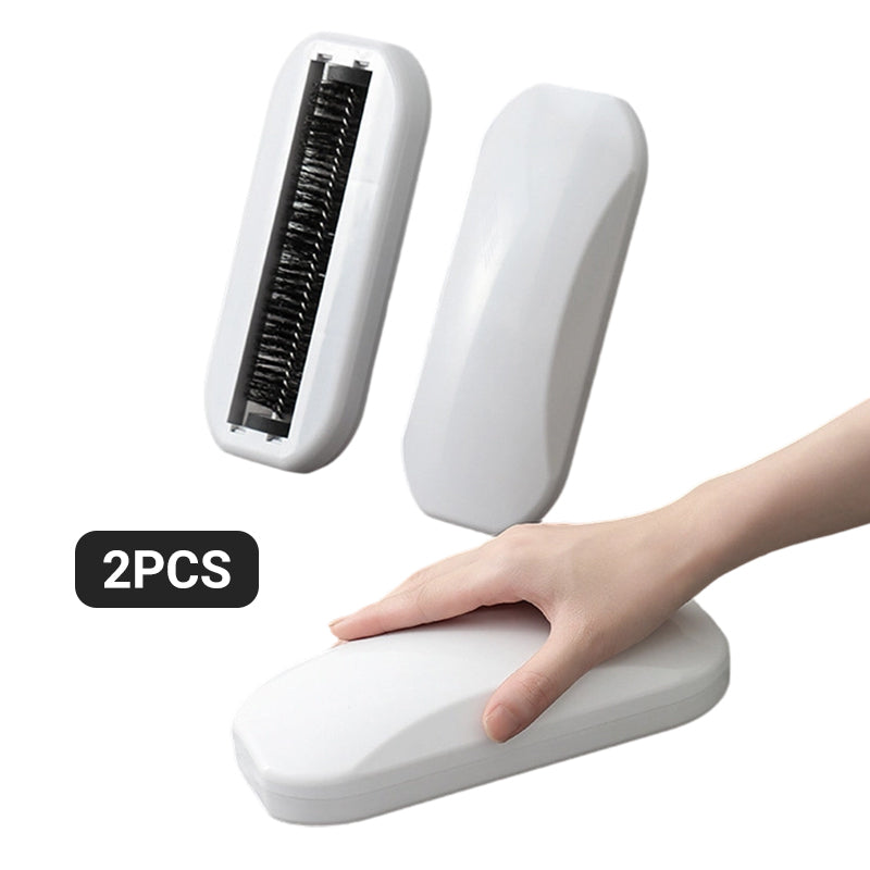🥳2026 HOT SALE🥳💞50K+ SOLD!🛋️🐶 50% OFF! Multi‑Surface Pet Hair Brush – Compact & travel‑ready. Removes embedded fur & crumbs from clothes & furniture. Easy to store, always handy. A pet owner’s best friend! 🧺✅